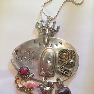 Meet your Posher, Lynda